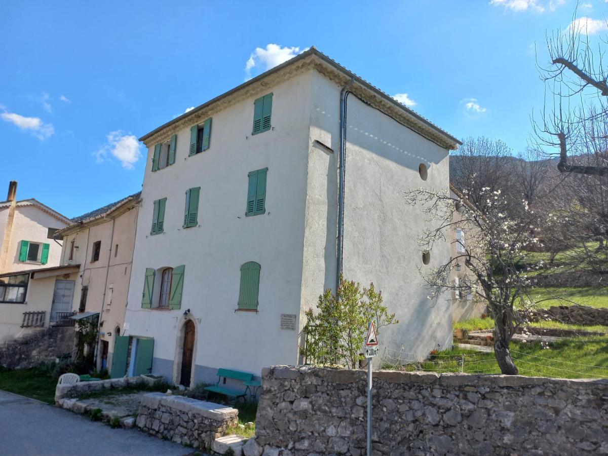 Haut Var Chambre Dans Maison De Caractere La Bastide  Extérieur photo